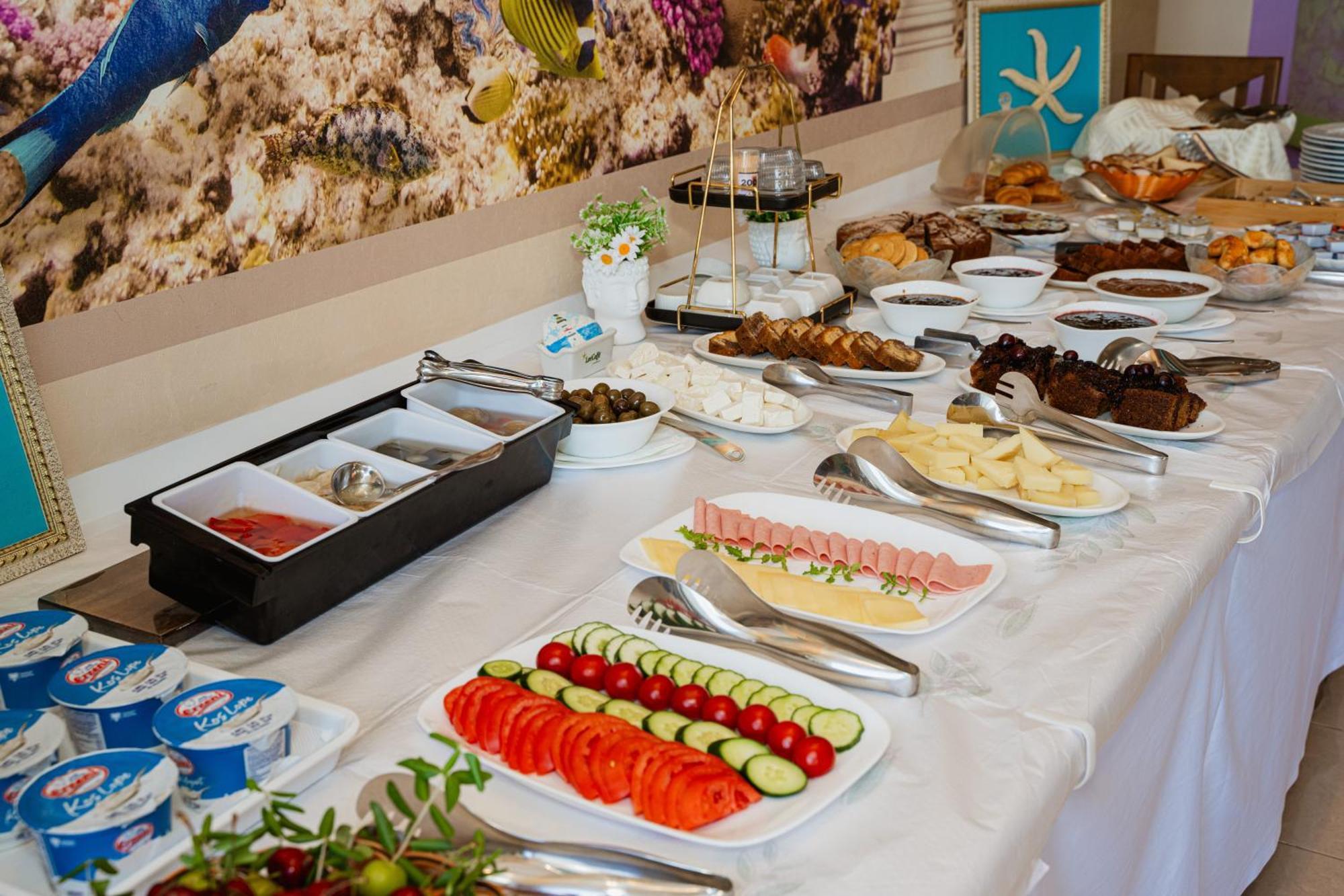 סרנדה Hotel Visad מראה חיצוני תמונה