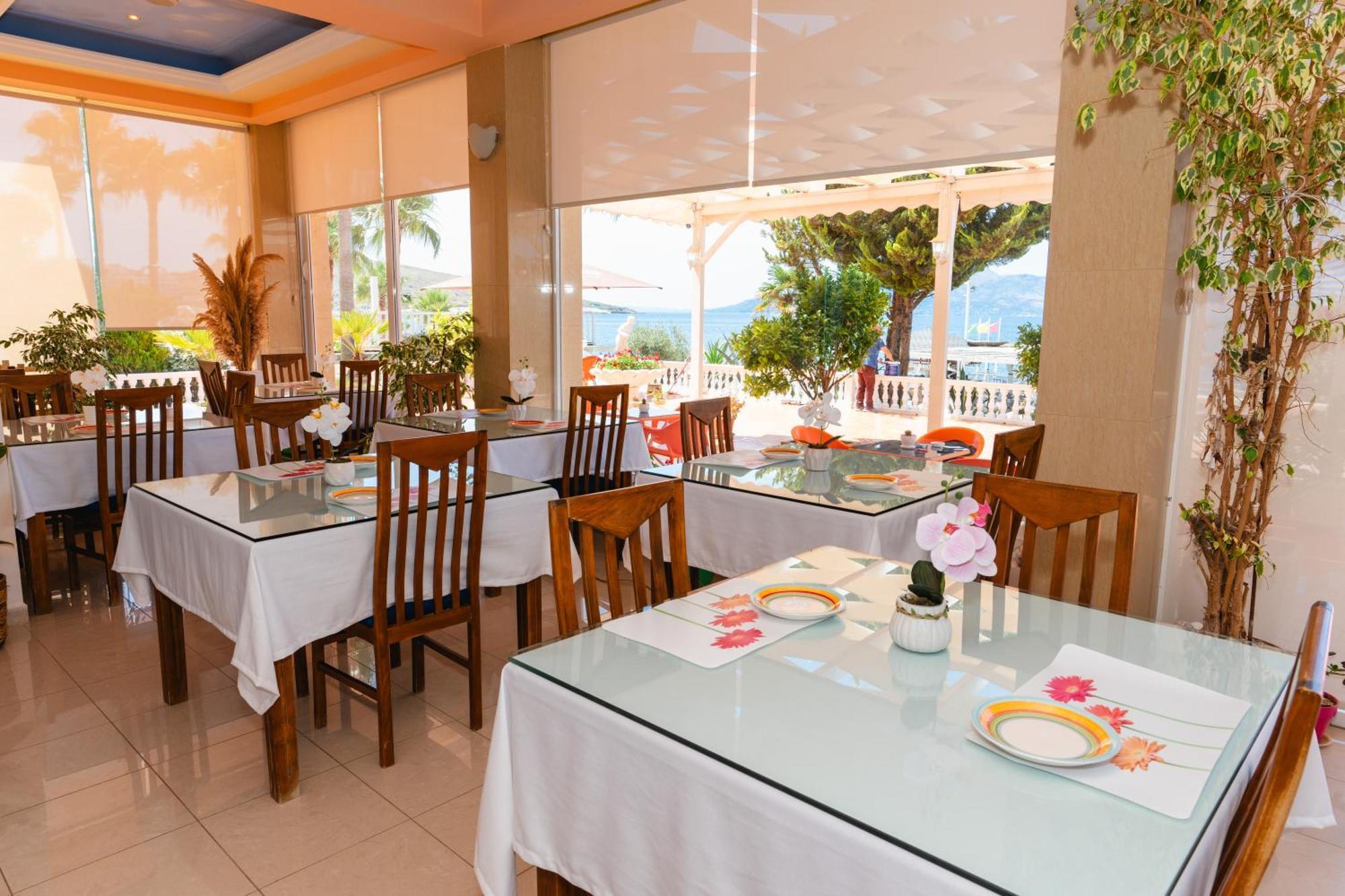 סרנדה Hotel Visad מראה חיצוני תמונה